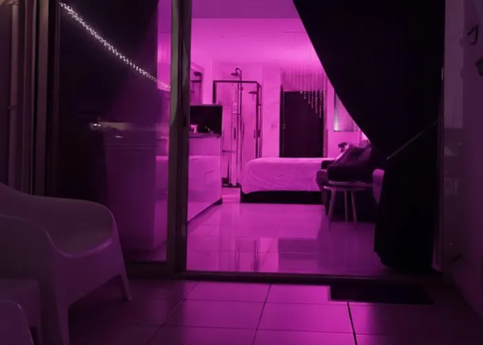 Naturist Deluxe - Le Boudoir Heliopolis *